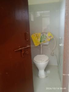 Bathroom Image of 2000 Sq.ft 2 BHK Independent House for rent in Khandari Agra for Rs. 11000