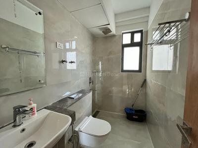 Bathroom Image of 1261 Sq.ft 2 BHK Apartment / Flat for sale in M3M Heights, Sector 65 Gurgaon for Rs. 27000000