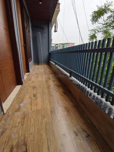 Balcony Image of 2400 Sq.ft 3 BHK Builder Floor for rent in Karol Bagh New Delhi for Rs. 95112