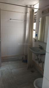 Image of 1350 Sq.ft 2 BHK Apartment / Flat for rent in Sarva Priya Apartments, Hauz Khas, New Delhi for Rs. 75000