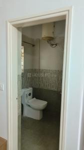 Bathroom Image of 470 Sq.ft 1 RK Apartment / Flat for rent in Kaikondrahalli Bengaluru for Rs. 23000