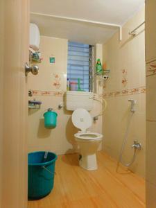 Bathroom Image of 800 Sq.ft 2 BHK Apartment / Flat for sale in Borivali West Mumbai for Rs. 19500000