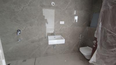Hirize Elysia Bathroom Two 3