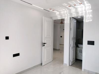 Bedroom Image of 1600 Sq.ft 3 BHK Apartment / Flat for sale in Vrindavan Apartment, Sector 6 Dwarka New Delhi for Rs. 28500000