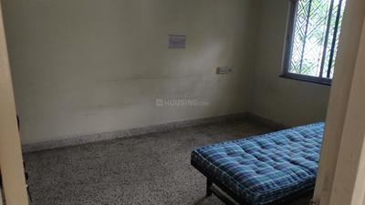 Bedroom Image of 700 Sq.ft 2 BHK Independent House for rent in Shivaji Nagar Pune for Rs. 35000