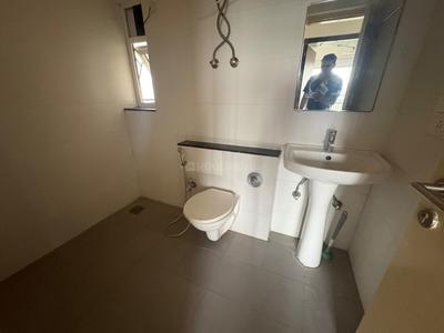 Image of 1200 Sq.ft 2 BHK Apartment / Flat for rent in Godrej Infinity, Mundhwa, Pune for Rs. 42000