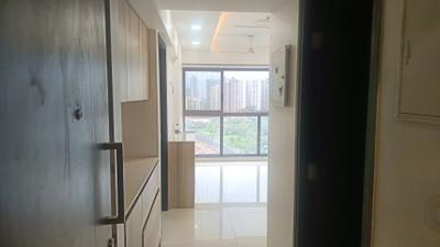 Living Room Image of 650 Sq.ft 1 BHK Apartment / Flat for rent in Thane West Thane for Rs. 34000