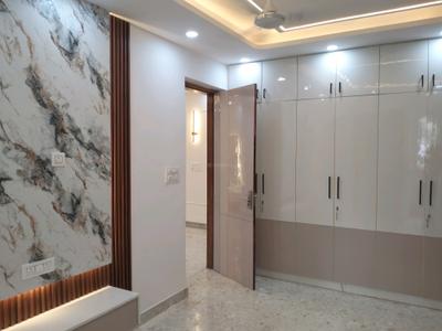 Bedroom Image of 1100 Sq.ft 3 BHK Apartment / Flat for sale in Vikaspuri New Delhi for Rs. 16500000