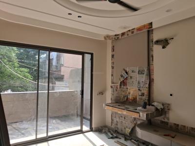 Bedroom Image of 1800 Sq.ft 3 BHK Builder Floor for sale in Paschim Vihar New Delhi for Rs. 40000000