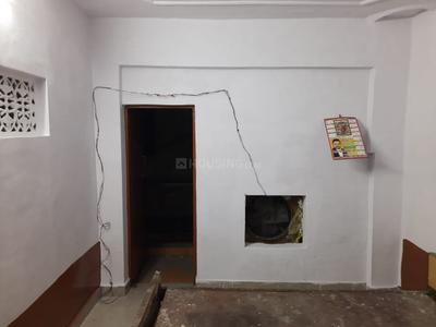 Bedroom Image of 150 Sq.ft 1 RK Apartment / Flat for rent in Hazratganj Lucknow for Rs. 5000