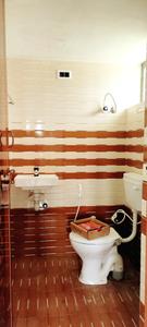 Bathroom Image of 1000 Sq.ft 3 BHK Independent House for sale in Chathamkulam Kalpathy River View, Valiyapadam Palakkad for Rs. 3900000