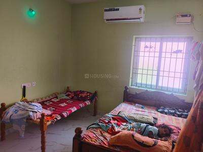 Bedroom Image of 1200 Sq.ft 3 BHK Apartment / Flat for rent in Thirumullaivoyal Chennai for Rs. 15000
