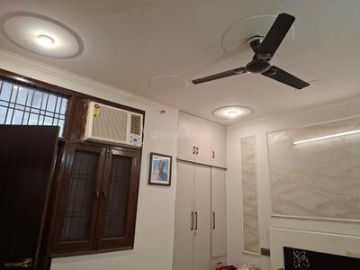 Bedroom Image of 2700 Sq.ft 6 BHK Builder Floor for sale in Sector 49 Faridabad for Rs. 10500000