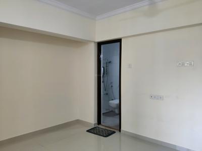 Bedroom Image of 910 Sq.ft 2 BHK Apartment / Flat for rent in Rutu Enclave, Kasarvadavali Thane for Rs. 22000