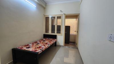 Bedroom Image of 1050 Sq.ft 2 BHK Apartment / Flat for rent in Indira Nagar Bengaluru for Rs. 58000