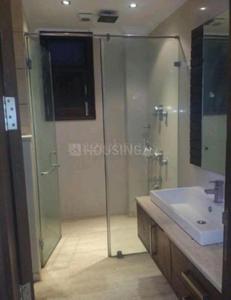 Bathroom Image of 1800 Sq.ft 3 BHK Apartment / Flat for rent in Green Park New Delhi for Rs. 170000