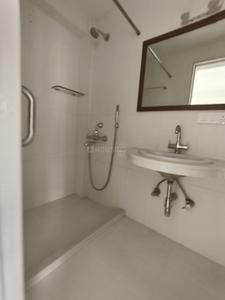 Image of 1360 Sq.ft 3 BHK Apartment / Flat for sale in Bajaj Onyx, Khar West, Mumbai for Rs. 125000000