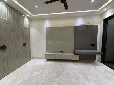 Bedroom Image of 2412 Sq.ft 4 BHK Builder Floor for sale in Model Town New Delhi for Rs. 63100000