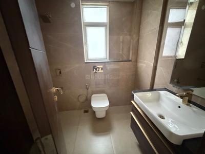 Image of 1200 Sq.ft 2.5 BHK Builder Floor for rent in Smartworld Orchard, Sector 61, Gurgaon for Rs. 38500