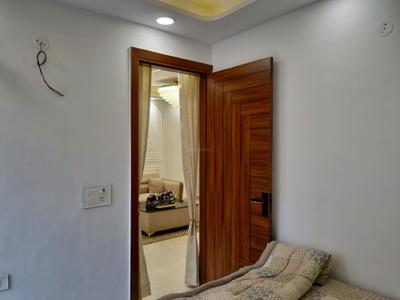 Bedroom Image of 810 Sq.ft 3 BHK Apartment / Flat for sale in Dwarka Mor New Delhi for Rs. 5700000