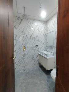 Bathroom Image of 2425 Sq.ft 4 BHK Builder Floor for sale in Indirapuram Ghaziabad for Rs. 30500000