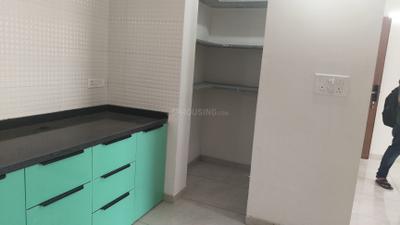 Kitchen Image of 1350 Sq.ft 3 BHK Apartment / Flat for rent in Eklingji Skylights, Sanand Ahmedabad for Rs. 21000