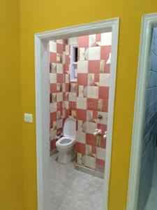 Bathroom Image of 1000 Sq.ft 2 BHK Apartment / Flat for rent in Sector 62A Noida for Rs. 13000