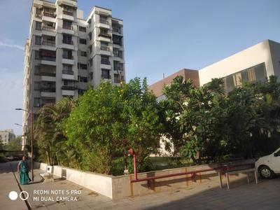 Image of 1650 Sq.ft 3 BHK Apartment / Flat for sale in Sunpharma Road, Vadodara for Rs. 5200000