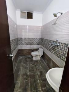 Bathroom Image of 1100 Sq.ft 2 BHK Apartment / Flat for sale in Jagatpura Jaipur for Rs. 3051000
