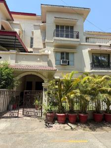 4 BHK Independent House