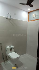 Bathroom Image of 1600 Sq.ft 2 BHK Independent House for rent in Sector 39 Noida for Rs. 32000