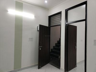 Living Room Image of 750 Sq.ft 2 BHK Apartment / Flat for sale in CI Golf City, Kambakshpur Noida for Rs. 3085251