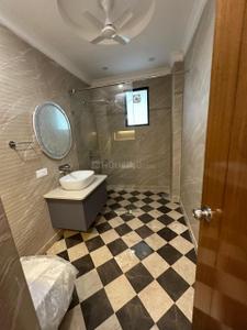 Bathroom Image of 3200 Sq.ft 4 BHK Builder Floor for sale in Palam Vihar Gurgaon for Rs. 60000000