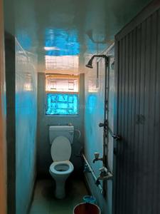 Bathroom Image of 730 Sq.ft 2 BHK Apartment / Flat for sale in Prince Anwar Shah Connector Kolkata for Rs. 2700000