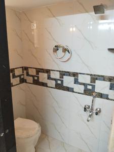 Bathroom Image of 450 Sq.ft 1 BHK Independent House for rent in Rahatani Pune for Rs. 14500