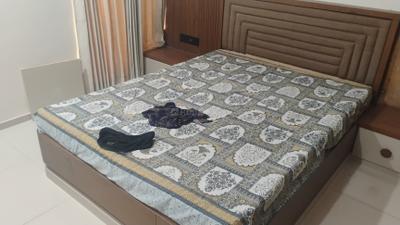 Bedroom Image of 2254 Sq.ft 3 BHK Apartment / Flat for sale in Shreeji Avaniprasth, Uvarsad Gandhinagar for Rs. 15000000