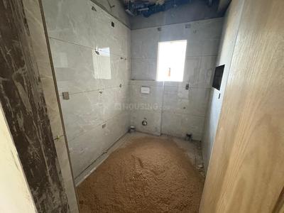 Bathroom Image of 1405 Sq.ft 3 BHK Apartment / Flat for sale in Kathal More Ranchi for Rs. 7500000