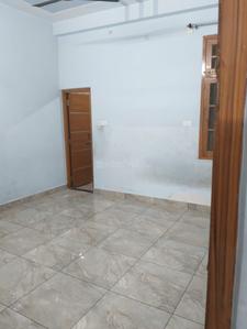 Bedroom Image of 1500 Sq.ft 2 BHK Builder Floor for rent in Indira Nagar Lucknow for Rs. 15500