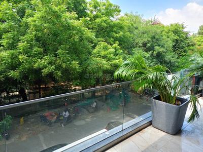 Balcony Image of 7200 Sq.ft 4 BHK Builder Floor for sale in Panchsheel Park New Delhi for Rs. 310000000