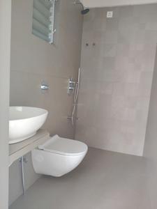 Regency Park Attached Bathroom with Bedroom Two 3