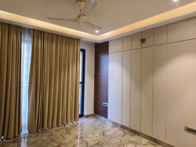 4 BHK Independent Builder Floor