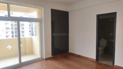 Bedroom Image of 1350 Sq.ft 3 BHK Apartment / Flat for sale in Amrapali Silicon City, Sector 76 Noida for Rs. 15200000