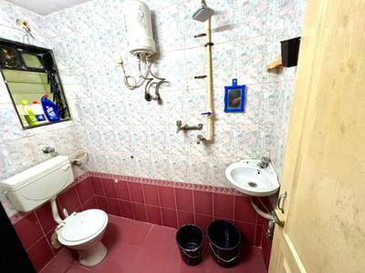 Bathroom Image of 1080 Sq.ft 2 BHK Apartment / Flat for sale in Haware Silicon Towers, Sanpada Navi Mumbai for Rs. 23000000