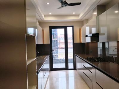 Kitchen Image of 1620 Sq.ft 4 BHK Builder Floor for sale in BPTP Astaire Garden Floors, Sector 70A Gurgaon for Rs. 21600000