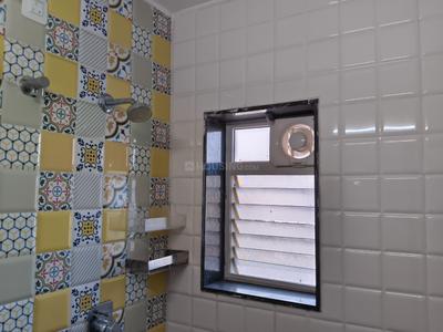 Bathroom Image of 1700 Sq.ft 3 BHK Apartment / Flat for rent in  Majestic Brindavan, T Nagar Chennai for Rs. 65000