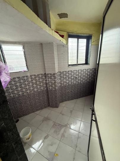 Sector 20, Airoli Bathroom 1