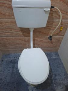 Bathroom Image of 1280 Sq.ft 3 BHK Apartment / Flat for rent in Gerugambakkam Chennai for Rs. 31000