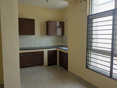 Kitchen Image of 1350 Sq.ft 3 BHK Apartment / Flat for rent in Piyush Heights, Sector 89 Faridabad for Rs. 28000