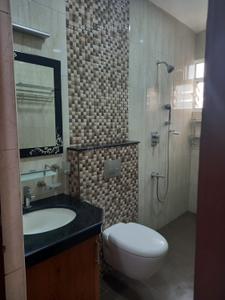Bathroom Image of 1600 Sq.ft 3 BHK Apartment / Flat for rent in ASV Alexandria, Sholinganallur Chennai for Rs. 65000