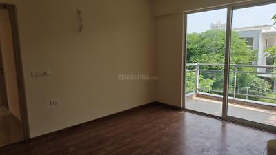 Bedroom Image of 2276 Sq.ft 4 BHK Apartment / Flat for rent in Godrej Windsor At Godrej Golf Links, Jaypee Greens Greater Noida for Rs. 65000